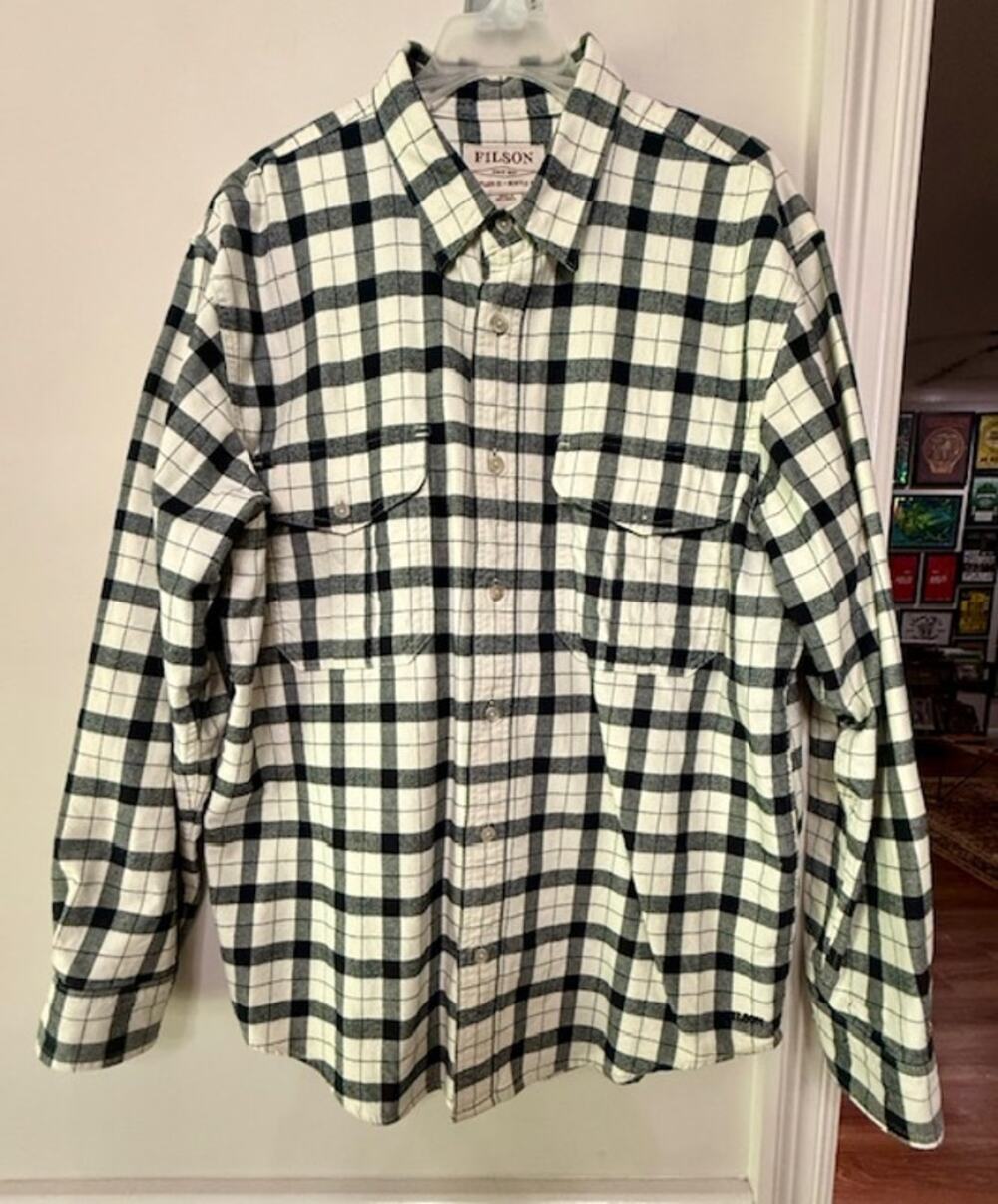 Filson Men's L Plaid Button-Up Long Sleeve Flannel Shirt